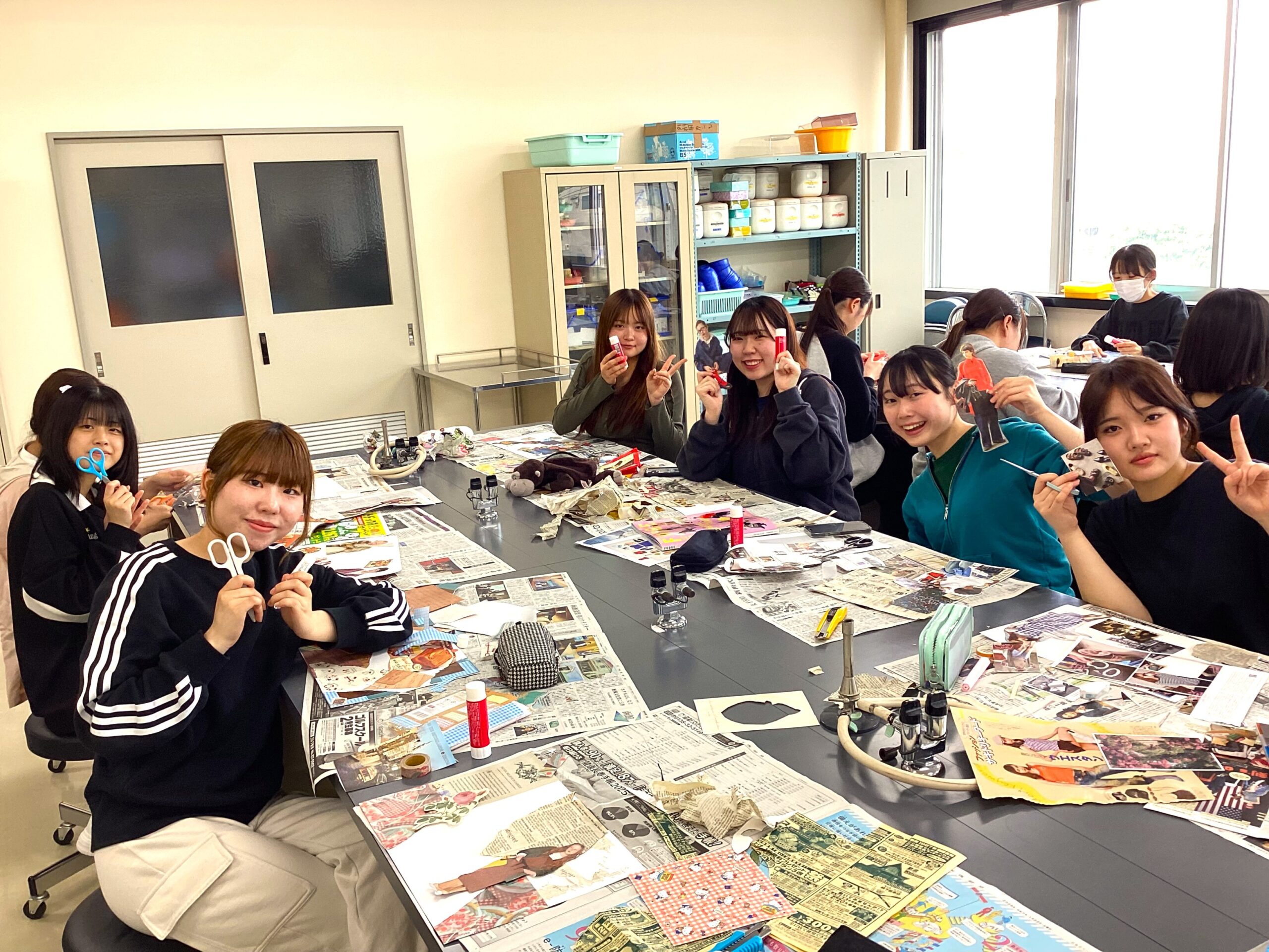 コラージュ製作を行いました！ | 函館歯科衛生士専門学校